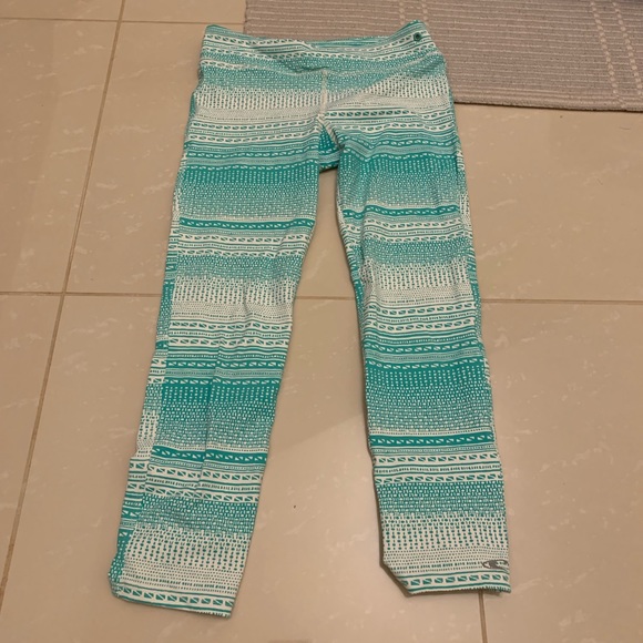 O'Neill Pants - O’Neill surf yoga Capri leggings sz XS O'Neill Pants - O’Neill surf yoga Capri leggings sz XS